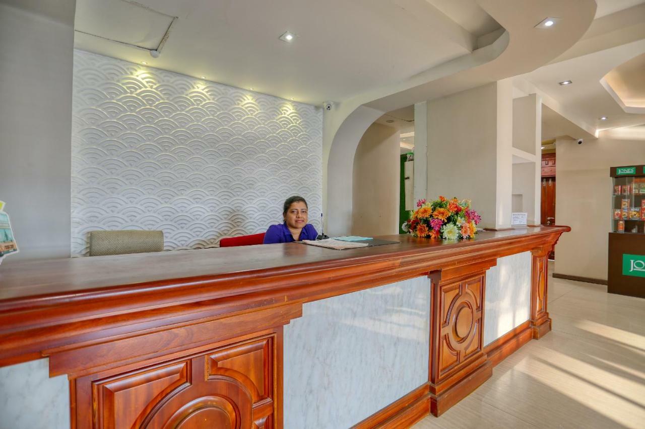 Hotel Lazaani Colombo
