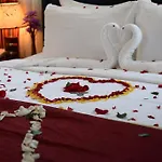 Lazaani Hotel Colombo