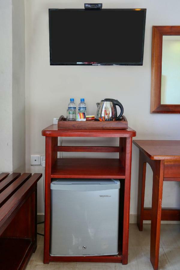 Hotel Lazaani